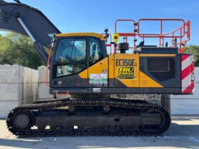 TRU2006 – 2021, VOLVO EC350EL EXCAVATOR full