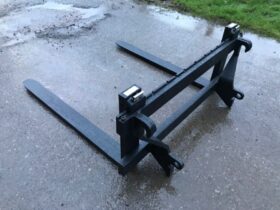 PALLET FORKS WITH EUROHOOK BRACKETS 650 + VAT full