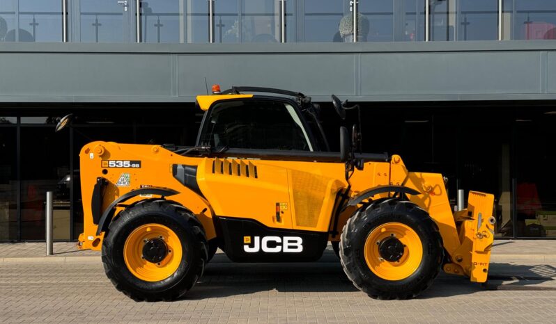 TRU2198 – MAY 2022, JCB 535 – 95 LOADALL full