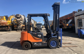 Doosan D25S-5 ,2.5 ton diesel forklift full