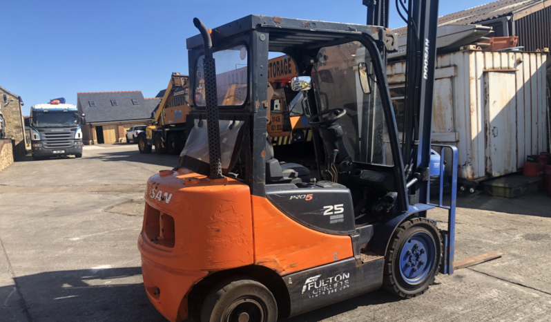 Doosan D25S-5 ,2.5 ton diesel forklift full