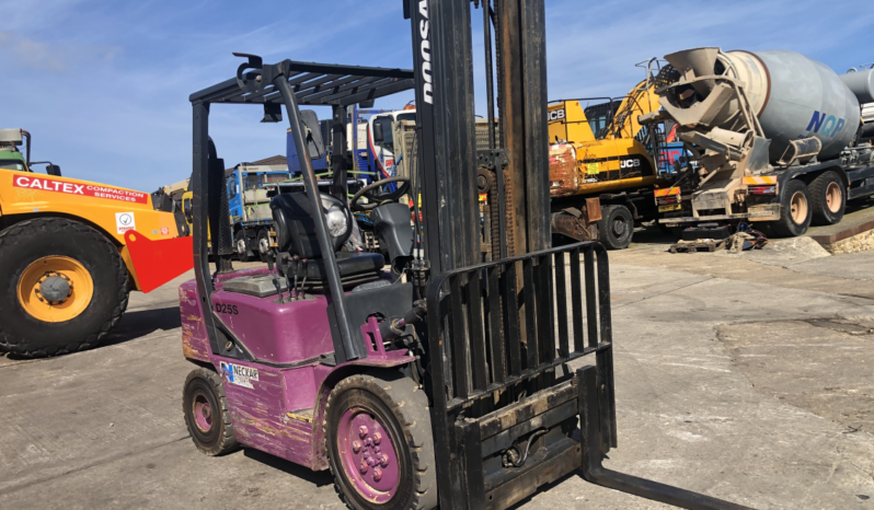 Doosan D25S-5 , 25 ton diesel forklift full