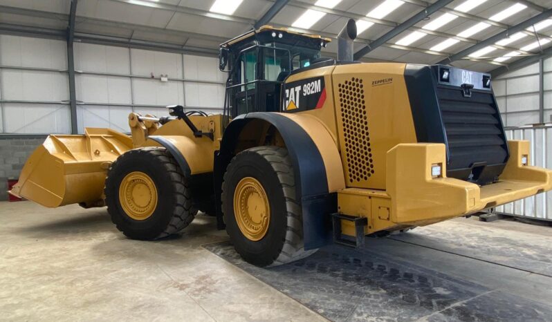 2016 Caterpillar 982M Wheel Loader, 2016, for sale & for hire