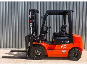 EP EFL252 Electric Forklift (N9)