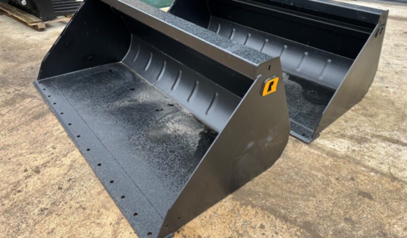 QUICKE GM220 + HEAVY DUTY BUCKET ON EURO BRACKETS 1,295 + VAT