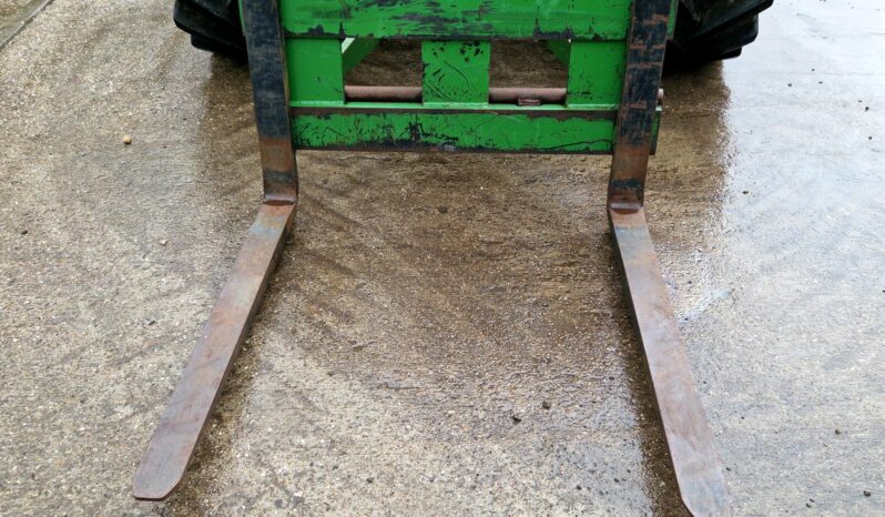 Linkage mounted carriage & pallet forks full