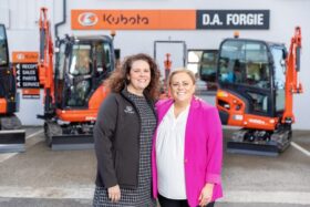 Kubota Dealer Celebrates 25 years Partnership