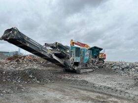 2020 PowerScreen Premiertrak 400R  – 2,785 Hours