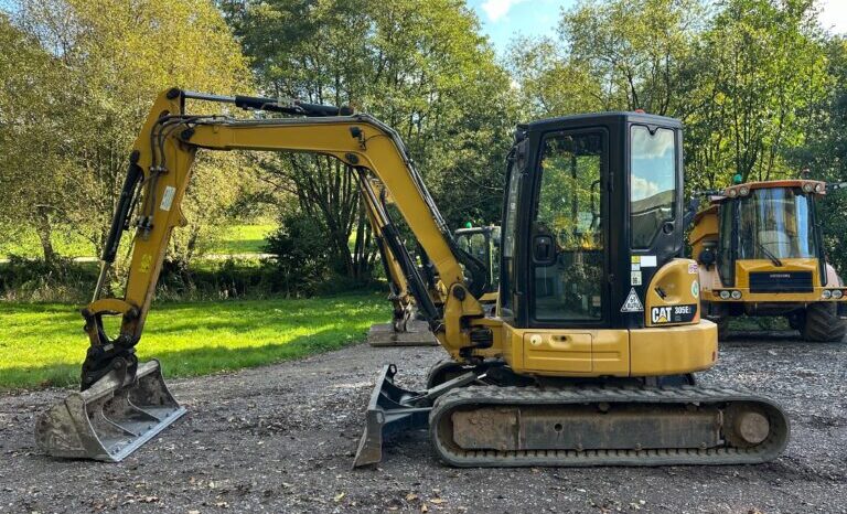 2018 CAT 305E2 CR | Year 2018 | Hours 2,990 full