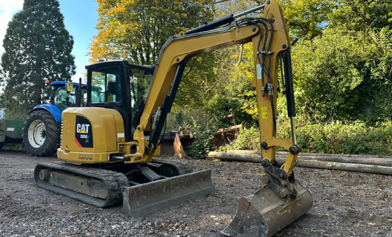 2018 CAT 305E2 CR | Year 2018 | Hours 3,502 full