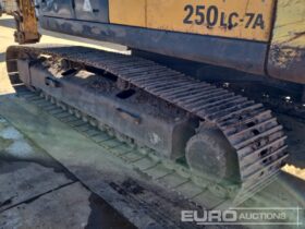 Hyundai R250LC-7A 20 Ton+ Excavators For Auction: Leeds – 23rd, 24th, 25th, 26th October @ 08:00am full