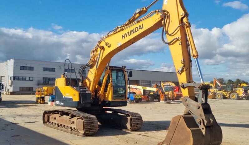 2013 Hyundai R235LCR-9 20 Ton+ Excavators For Auction: Leeds – 23rd, 24th, 25th, 26th October @ 08:00am full