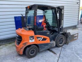 2022 Doosan D305-9 C/B Diesel Forklift Truck c/w Kaup 2T413 Bail Clamp For Auction on 2024-10-28 For Auction on 2024-10-28 full