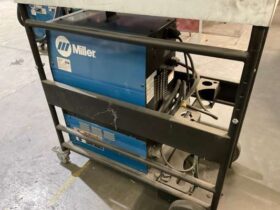 Miller Dynasty 400 Tig Welder 415V For Auction on 2024-11-14 For Auction on 2024-11-14 full