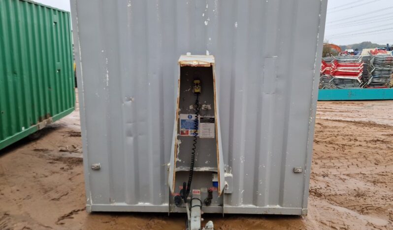 Boss cabins 16′ x 8′ Single Axle Welfare Unit, 6kVA Stephill Generator (Cannot Be Reconsigned) Containers For Auction: Leeds – 23rd, 24th, 25th, 26th October @ 08:00am full