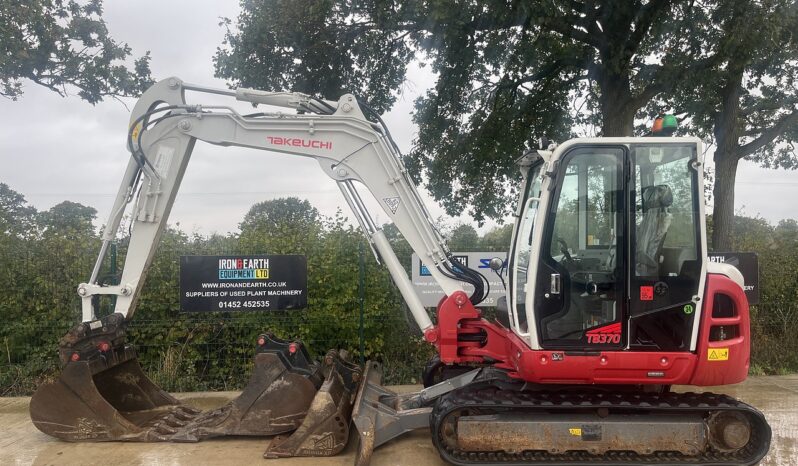 2022 Takeuchi TB370 (U743)