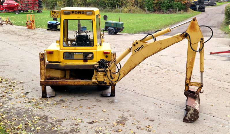 1982 Ford 550 4WD Digger loader full