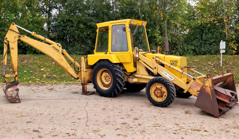 1982 Ford 550 4WD Digger loader full