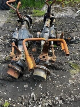 Front & Rear JCB Telehandler Axles For Auction on 2024-10-26 full