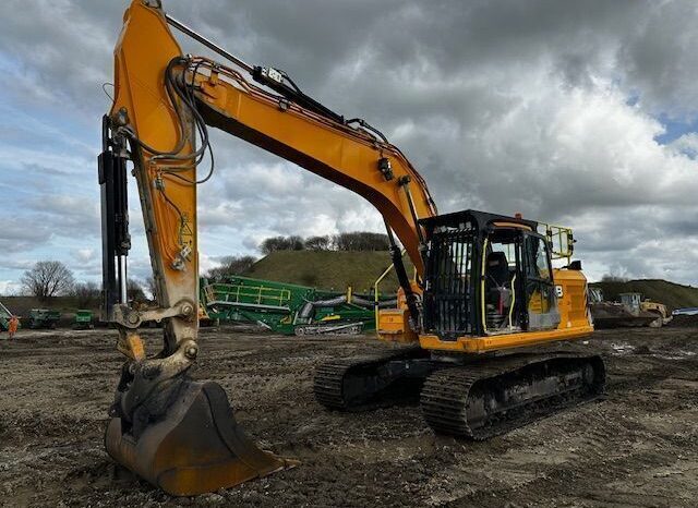 2020 JCB 220X L Excavator For Auction on 2024-11-02