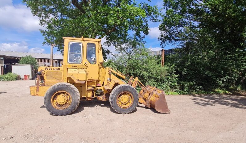 Caterpillar 910 Loading Shovel full