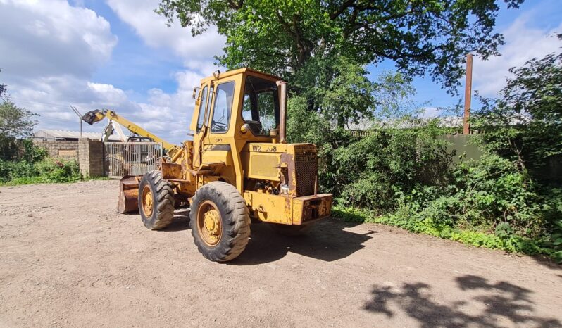 Caterpillar 910 Loading Shovel full