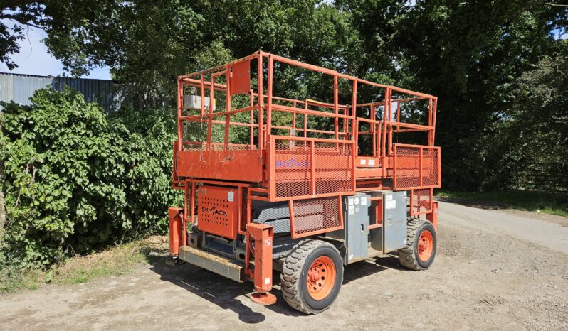 Skyjack SJ8831 Scissor Lift full