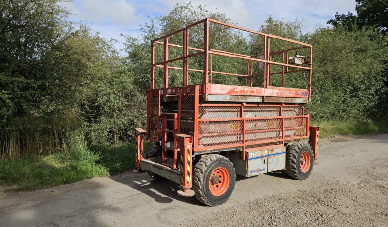 Skyjack SJ7135 Scissor Lift full