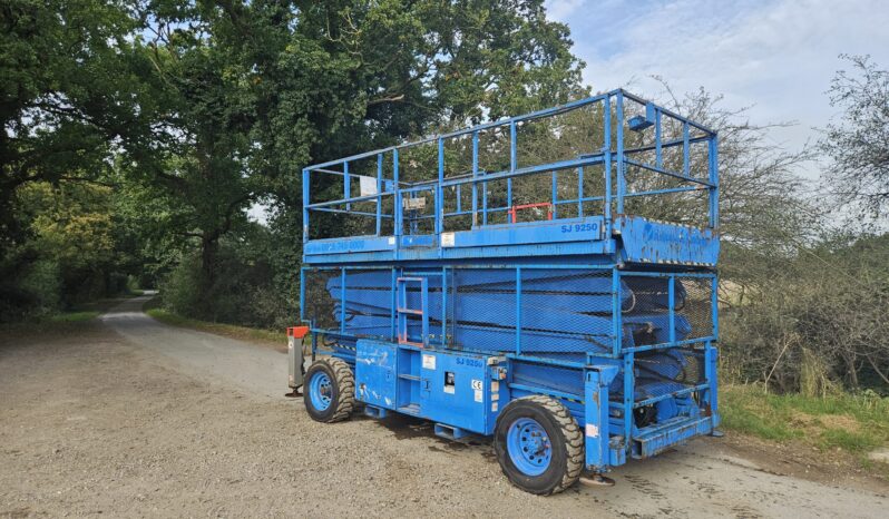 Skyjack SJ9250 Scissor Lift full