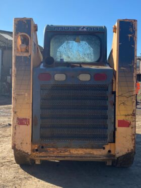 1000kgs opp. wt Mustang (Gehl) 2076 2010 Skidsteer c/w collector brush, bucket & forks. full