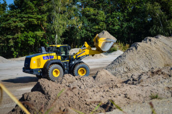 Komatsu WA475-11 Wheel Loader