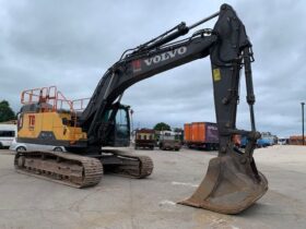 2016 Volvo EC380EL Excavator For Auction on 2024-11-09