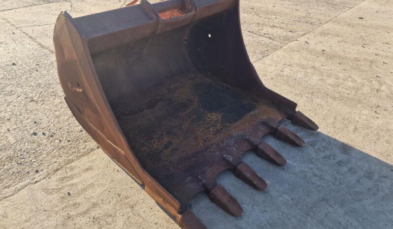 5ft Miller Scoop Toothed Digging Bucket – 80mm Pins For Auction on 2024-11-09