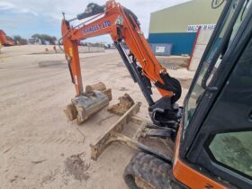 2021 Hitachi ZX 33U – 6 CLR Mini Digger For Auction on 2024-11-09 full