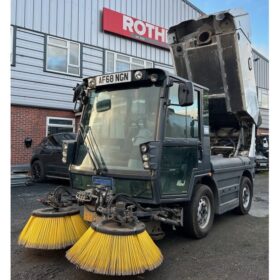 2018 SCHMIDT SWINGO 200+ ROAD SWEEPER in Compact Sweepers full