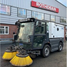 2018 SCHMIDT SWINGO 200+ ROAD SWEEPER in Compact Sweepers