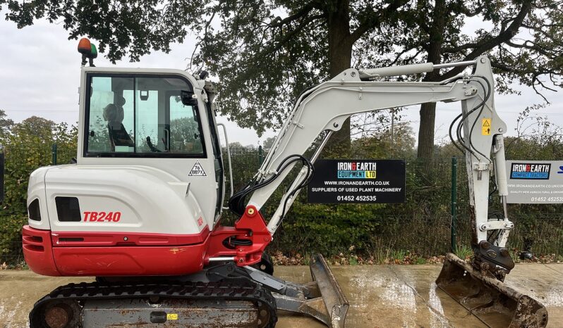 2021 Takeuchi TB240 (U750) full