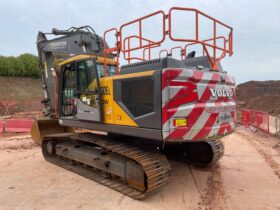 2022 Volvo EC250EL Excavator – Tracked for Sale in South Wales full