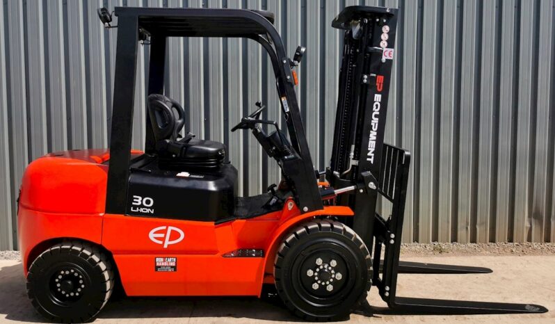 EP EFL302 Electric Forklift (N11) full