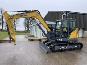 XCMG XE80 9.5 ton Excavator