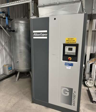 2017 Atlas Copco GA37VSD+FF Screw Compressor and 2000l Vertical Receiver Tank For Auction on 2024-11-15 For Auction on 2024-11-15