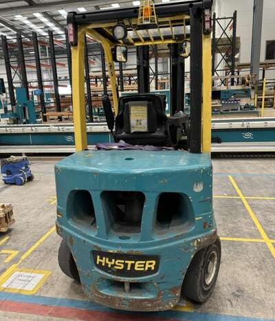 2017 Hyster H3.0FT 3 Ton Diesel Counterbalance Forklift For Auction on 2024-11-15 For Auction on 2024-11-15 full