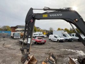 2022 Volvo ECR88D Pro Excavator For Auction on 2024-11-14 For Auction on 2024-11-14 full