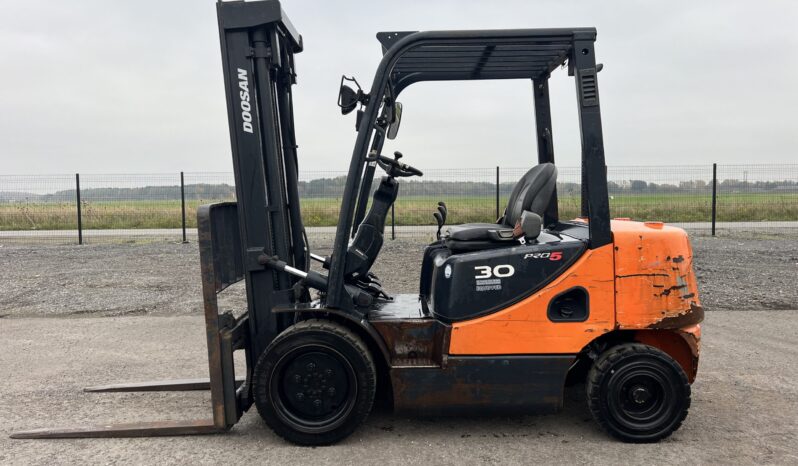 2014 DOOSAN D30S-5 FORKLIFT full