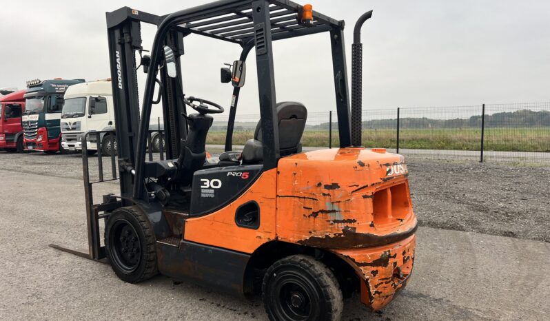 2014 DOOSAN D30S-5 FORKLIFT full