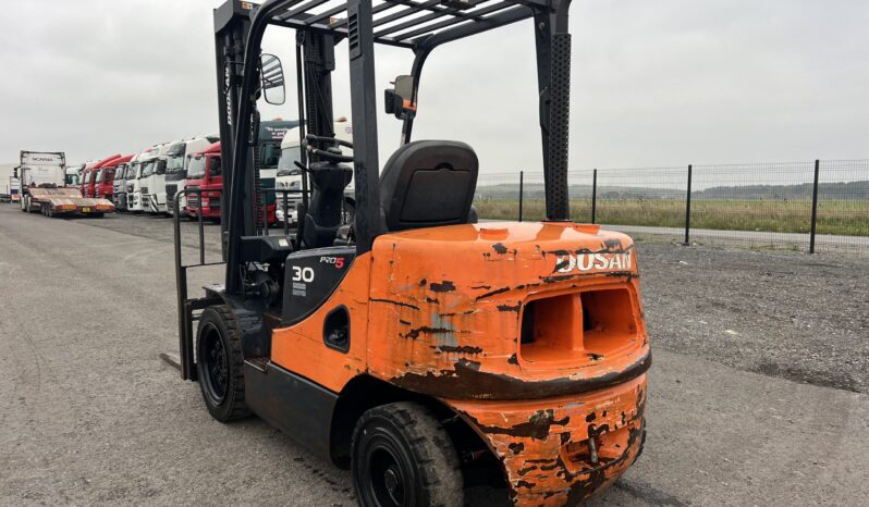 2014 DOOSAN D30S-5 FORKLIFT full