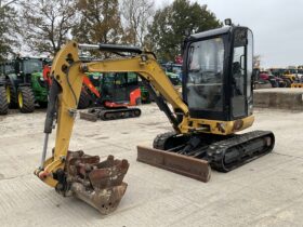 CAT 302.7D CR full