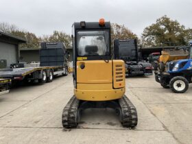 CAT 302.7D CR full