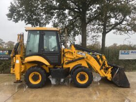 2013 JCB 2CX Streetmaster (U758) full