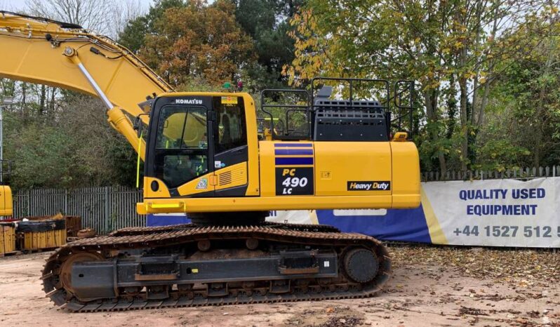 2023 Komatsu PC 490 LC-11 for Sale in full